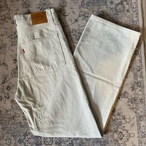 Levi's Beige Jeans W26 L31